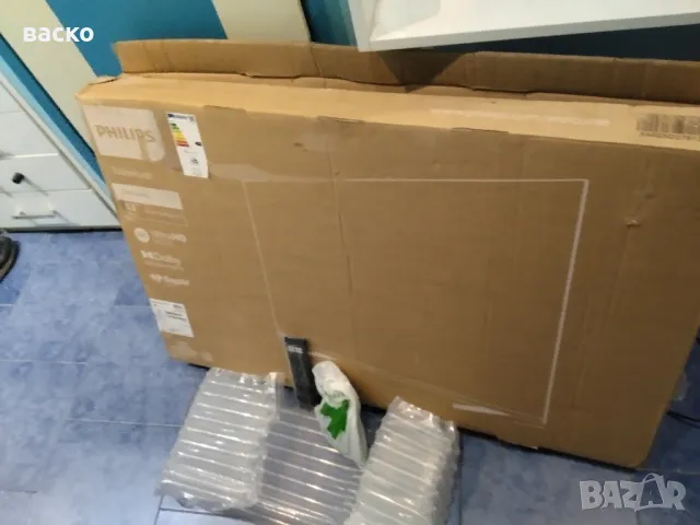 оригинален голям 4к смарт телевизор Филипс 2022год. модел за смяна на екран или за части 