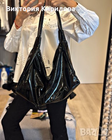 Лачена чанта, снимка 4 - Чанти - 38749160