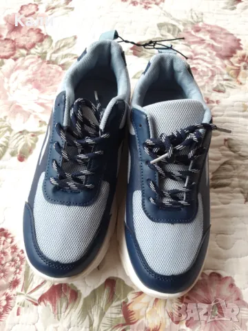 Нови маратонки , снимка 2 - Детски маратонки - 49889694