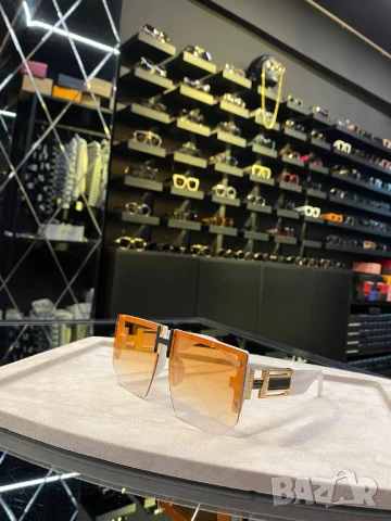 очила с черен обикновен калъф и ув защита bvgari chanel hermes, снимка 7 - Слънчеви и диоптрични очила - 51410512