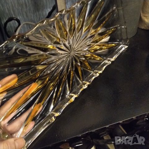 Бохемски кристален поднос , снимка 2 - Аксесоари за кухня - 40361653