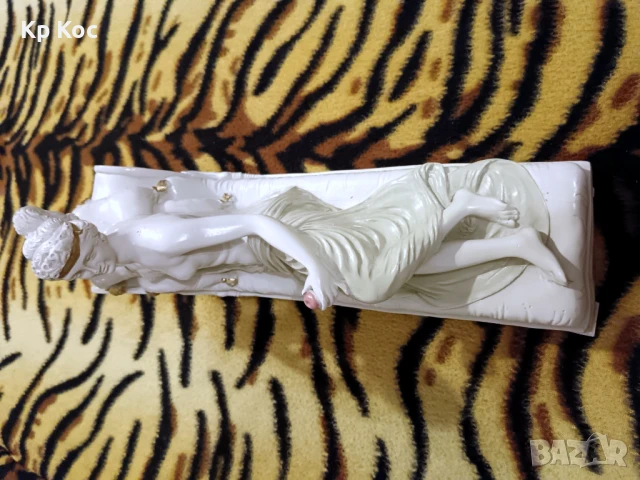 Неокласическа елегантна статуя Венера Победителка (Полин Бонапарт) Venus Victrix, снимка 7 - Статуетки - 50990307