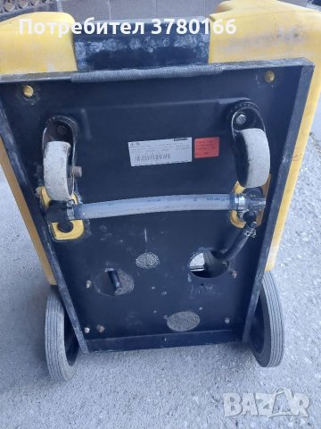 Перяща прахосмукачка Корпус , снимка 10 - Прахосмукачки - 41468863