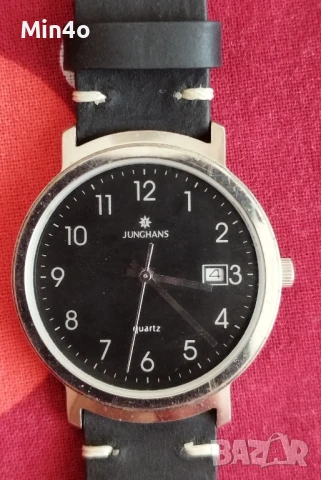 часовник junghans