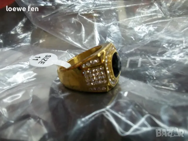 Изключително красив мъжки пръстен от стомана 316L с черен камък златен златист цвят !, снимка 12 - Пръстени - 49587872