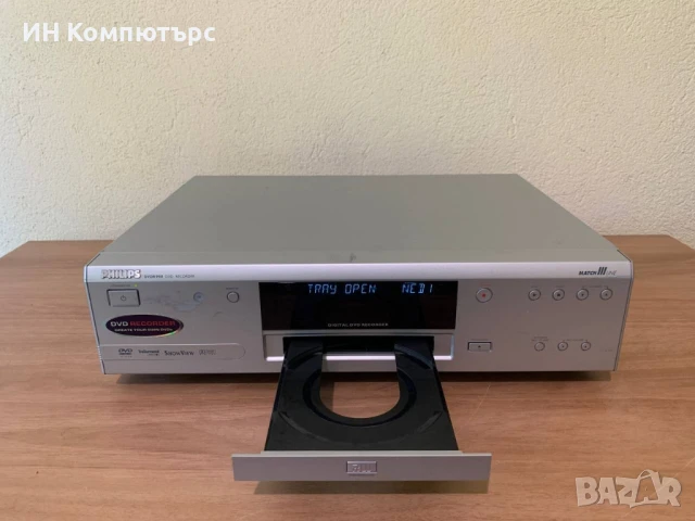 Продавам DVD рекордер Philips DVDR 980, снимка 4 - Плейъри, домашно кино, прожектори - 50997731