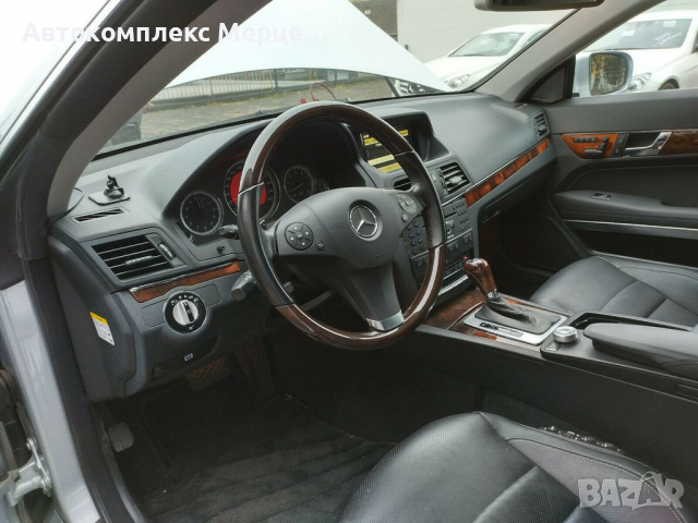 Mercedes-Benz E350 Coupe , снимка 5 - Автомобили и джипове - 36148779