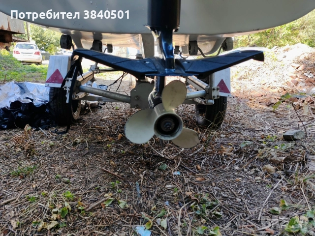 Лодка с двигател , снимка 8 - Воден транспорт - 52328451