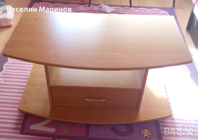 Маса с чекмедже на колелца, снимка 3 - Маси - 51632336