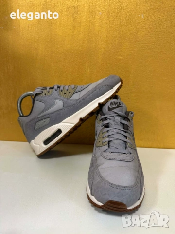 Оригинални маратонки Nike Air Max 90 Premium Wolf Grey  Limited edition , №38, снимка 3 - Маратонки - 53627438