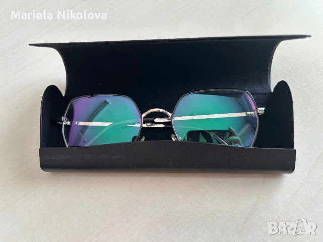 Стилни очила без диоптър