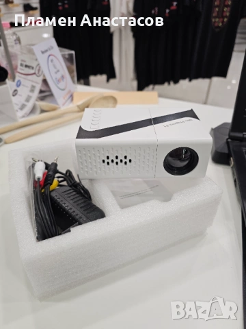 Мини проектор F1 LED – Full HD 1080p, HDMI / USB / AV, картина до 60", снимка 4 - Друга електроника - 53646443