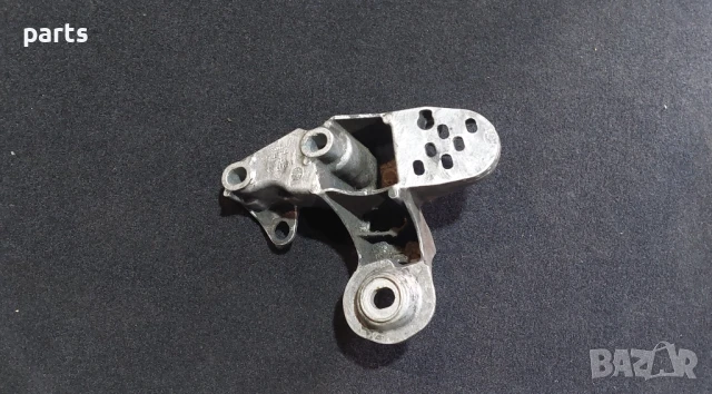 Лапа Двигател Ауди А4 B5 N:9009 (2) - А6 C5
- VW Пасат
- 4B0199351B, снимка 2 - Части - 50465809