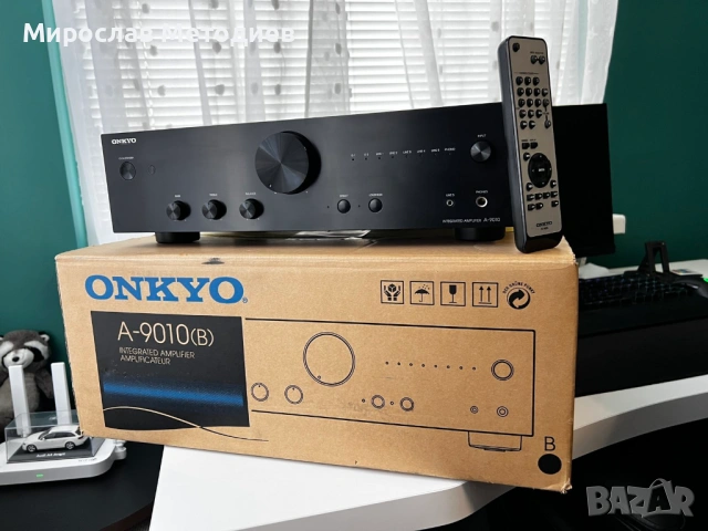 Onkyo A-9010 стерео усилвател – като нов, с дистанционно