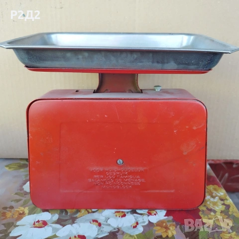 стар домакински кантар до 5 кг , снимка 4 - Други - 53143662