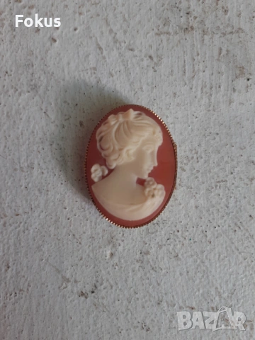 Маркова камея Avon, снимка 4 - Антикварни и старинни предмети - 53461053