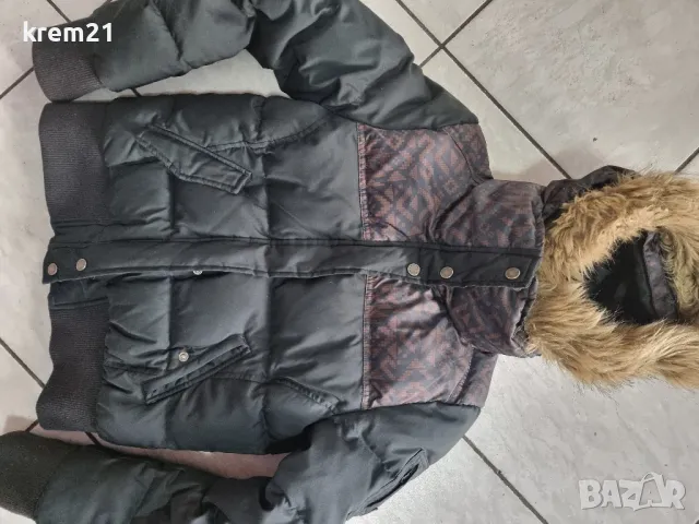 Adidas NEo дамско пухено яке м, снимка 5 - Якета - 48244776