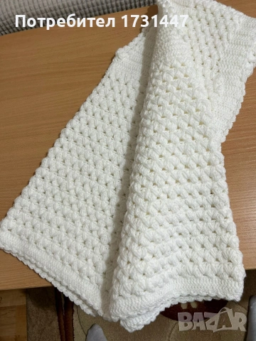 Продавам плетен елек на една кука, снимка 4 - Елеци - 53302482