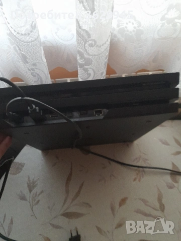 плейстейшън 4,2 джойстика и 3бр.игри, снимка 2 - PlayStation конзоли - 53809924