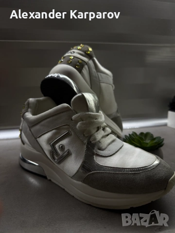 Оригинални Liu Jo дамски маратонки – кристали / дизайнерски модел, снимка 2 - Маратонки - 53727817