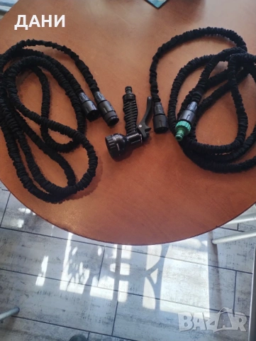 Градински маркуч Нов две части и пистолет.