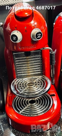 кафе машина Nespresso, снимка 2 - Кафемашини - 52873494