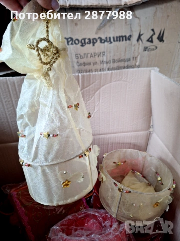 Подаръчни чанти и кошнички