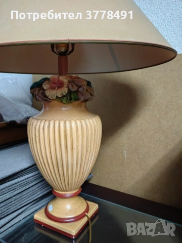 Старинна настолна лампа, снимка 3 - Настолни лампи - 53840091