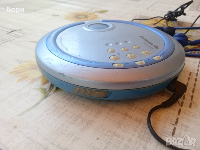 Panasonic CD Уокмен, снимка 3 - Плейъри, домашно кино, прожектори - 40781901