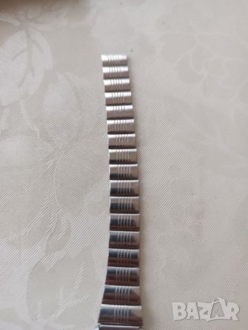 Часовник Luch дамски, снимка 4 - Дамски - 40637996