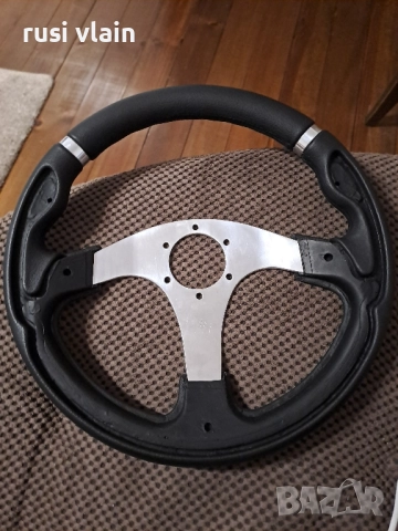 Спортен универсален волан 