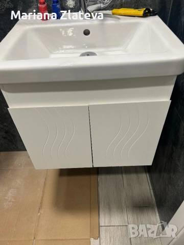 Шкаф за баня с мивка, снимка 2 - Шкафове - 52219271