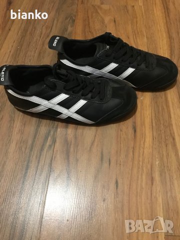 Кецове, снимка 2 - Детски маратонки - 35995938