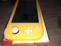 Nintendo Switch Lite Жълто, снимка 7
