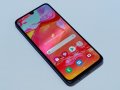 Samsung Galaxy A70 128GB 6GB RAM Перфектнен, снимка 2