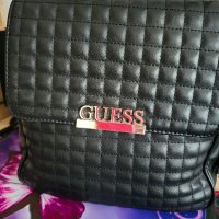 Кожена дамска черна чанта Guess , снимка 1 - Чанти - 42598274