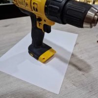 Бормашина-винтоверт DEWALT DCD776, снимка 7 - Винтоверти - 40855873