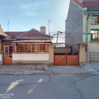 Продавам къща, гр Стара Загора , снимка 2 - Къщи - 44766724