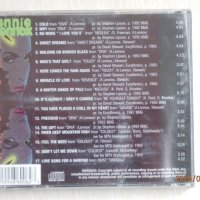 Annie Lennox & Eurythmics - The Very Best, снимка 2 - CD дискове - 44384742