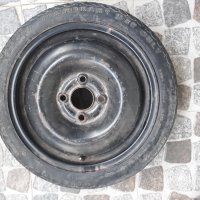 Патерица резервна гума Firestone 14 цола, снимка 1 - Гуми и джанти - 40014319