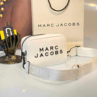 Дамски чанти на MARC JACOBS, снимка 3 - Чанти - 44517065