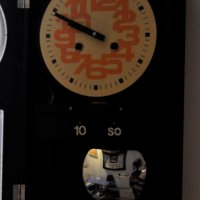 Стенен часовник PREDOM METRON, снимка 5 - Антикварни и старинни предмети - 41079507