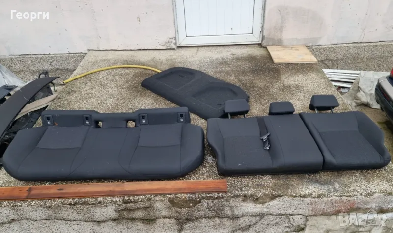 задни седалки и кора Toyota C-HR 2020, снимка 1