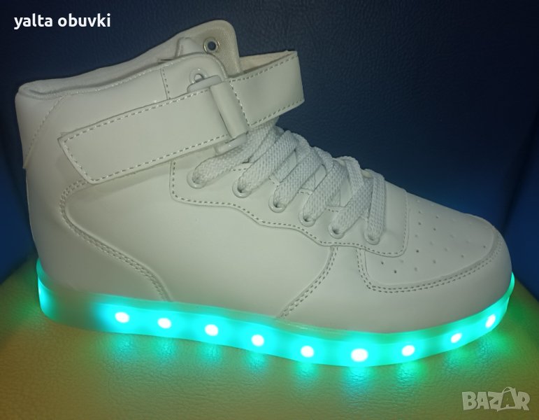 Светещи кецове с USB зарядно, снимка 1