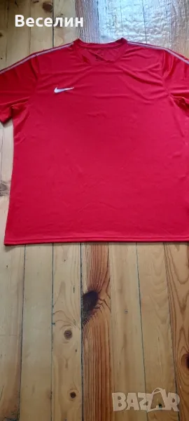 Тениска NIKE Намаление , снимка 1