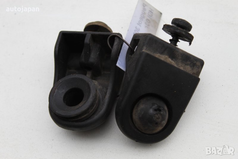 Тампони, държачи воден радиатор Пежо 307 св 2.0хди 03г Peugeot 307 sw 2.0hdi 2003, снимка 1