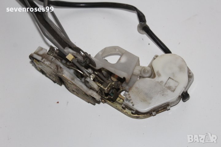 Брава Врата Предна дясна Хонда ЦРВ Honda CRV1 , снимка 1