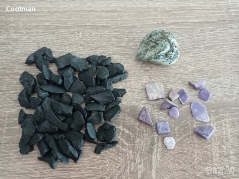 Лот минерали:чароит,шунгит и серпентин, снимка 1