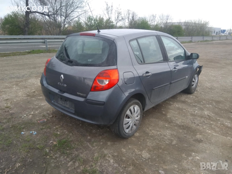 Renault Clio на части, снимка 1