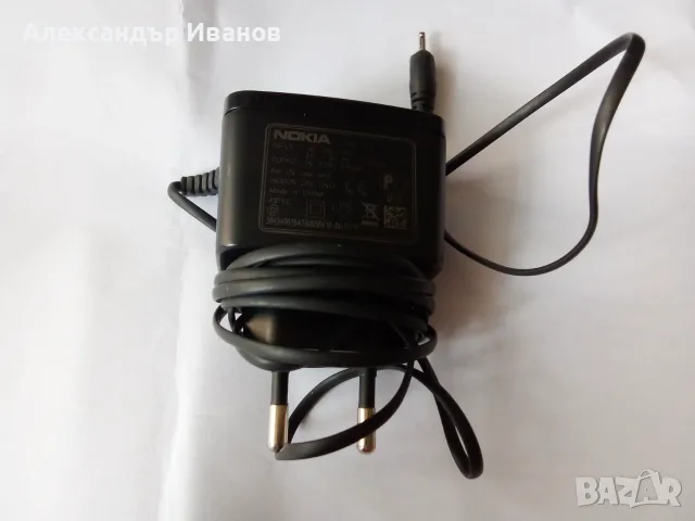 Стари зарядни за телефон,кабели,слушалки, снимка 2 - Оригинални зарядни - 55846253